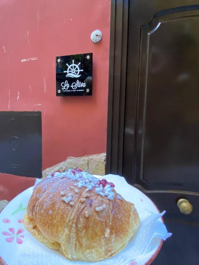 Апартаменты La Stiva In Centro Storico Неаполь Экстерьер фото